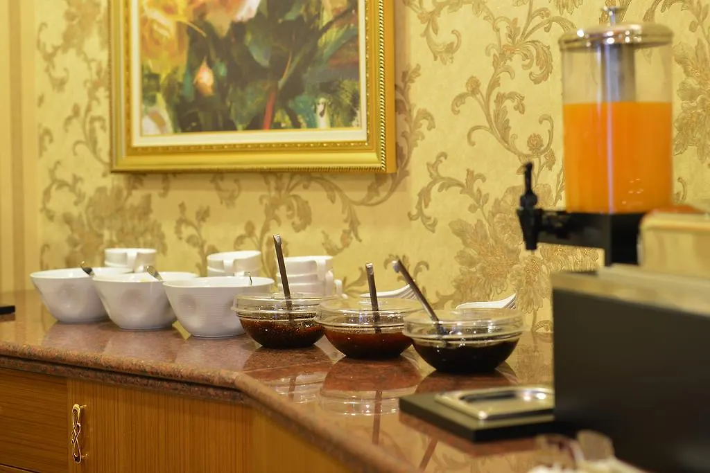 Hotel Austria Tirana