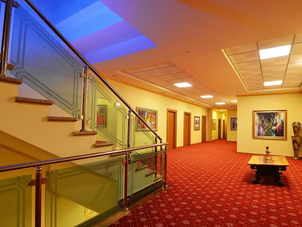 Hotel Austria Tirana